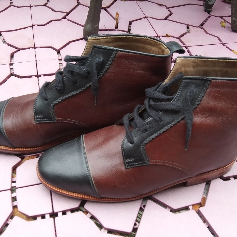 Shoes - Picture 6 of 6